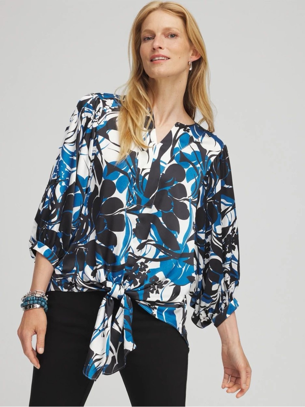 NWT Chico’s Blue Floral Tie Blouse Size 3 (16/18/XL)